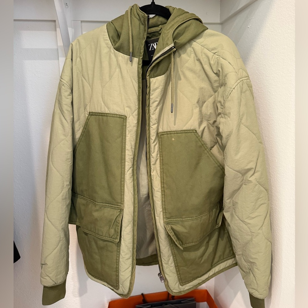 Zara Men's Green Quilted Jacket